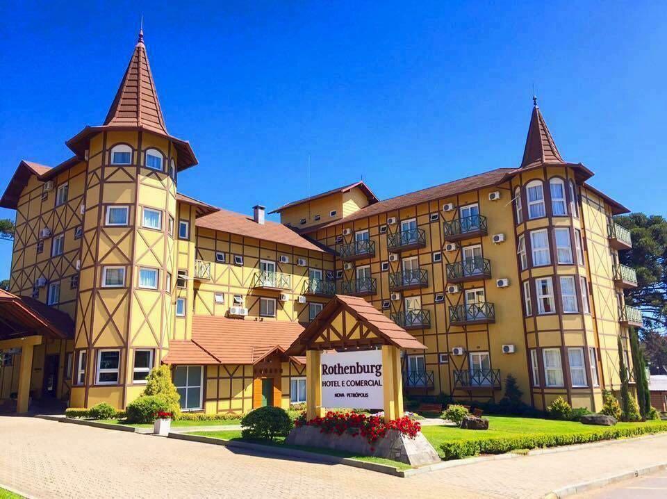 Rothenburg Hotel Нова-Петрополіс Екстер'єр фото